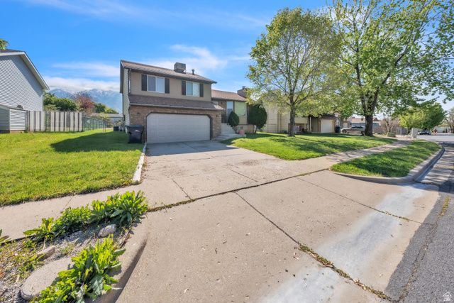 1052 N 1000 E, Layton, UT 84040