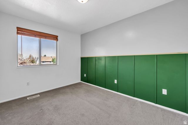 1052 N 1000 E, Layton, UT 84040