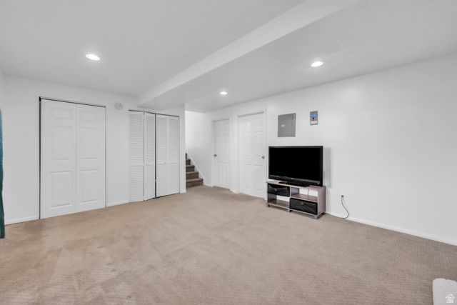1052 N 1000 E, Layton, UT 84040