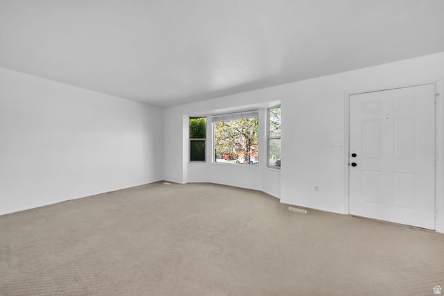 1052 N 1000 E, Layton, UT 84040