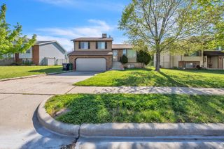 1052 N 1000 E, Layton, UT 84040