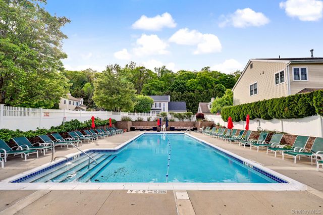 32 Valimar Boulevard, White Plains, NY 10603