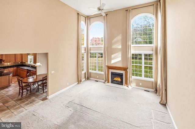 950 BORTONS LANDING RD, Moorestown, NJ 08057