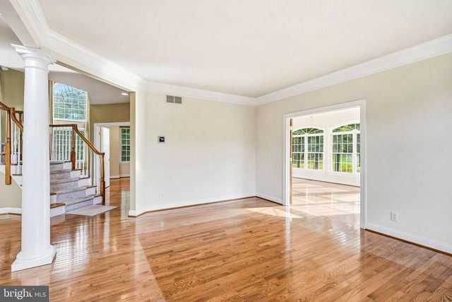 950 BORTONS LANDING RD, Moorestown, NJ 08057