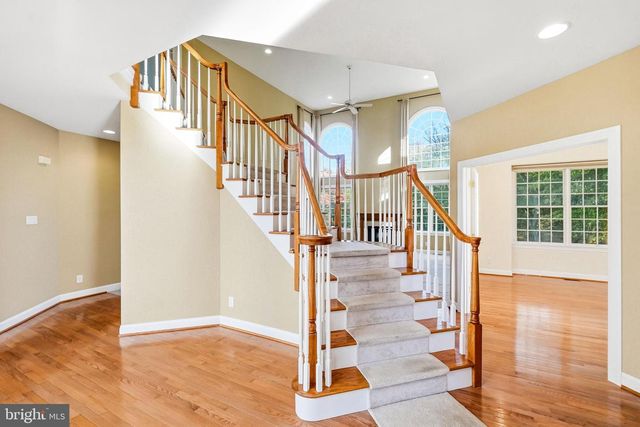 950 BORTONS LANDING RD, Moorestown, NJ 08057