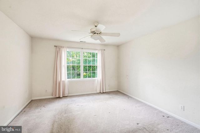 950 BORTONS LANDING RD, Moorestown, NJ 08057