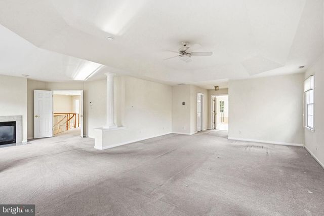 950 BORTONS LANDING RD, Moorestown, NJ 08057