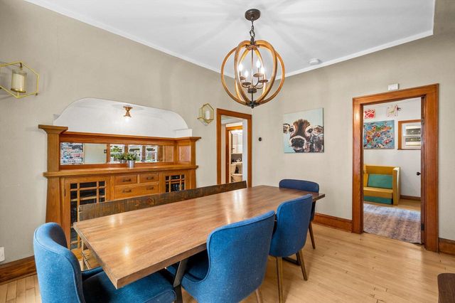 2261 N 59th STREET, Milwaukee, WI 53208