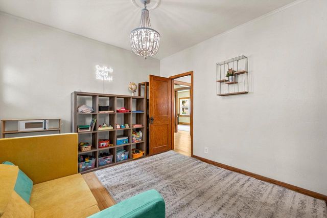 2261 N 59th STREET, Milwaukee, WI 53208