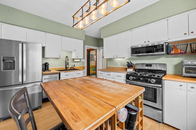 2261 N 59th STREET, Milwaukee, WI 53208