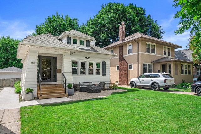 2261 N 59th STREET, Milwaukee, WI 53208