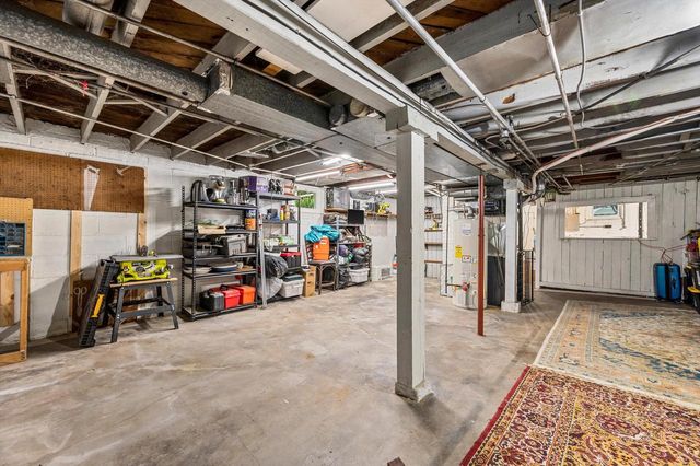 2261 N 59th STREET, Milwaukee, WI 53208