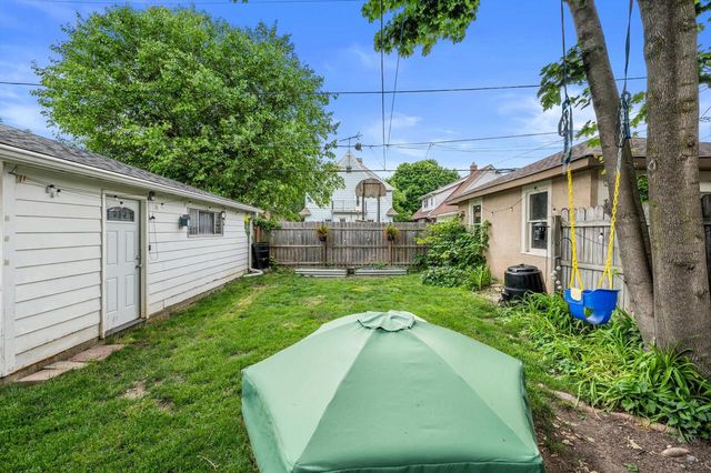 2261 N 59th STREET, Milwaukee, WI 53208