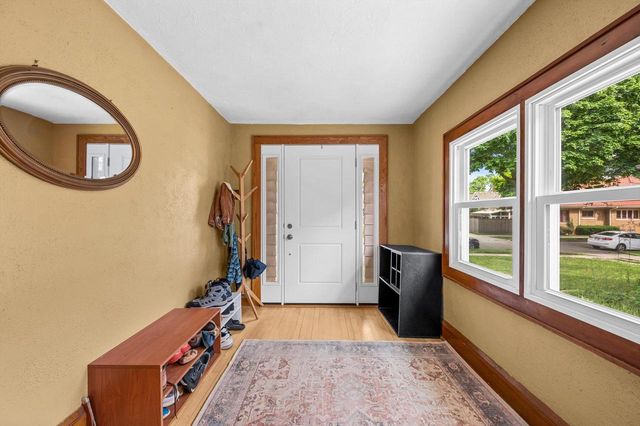 2261 N 59th STREET, Milwaukee, WI 53208