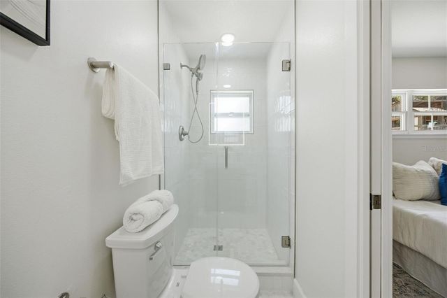 615 E DAVIS BOULEVARD, Tampa, FL 33606