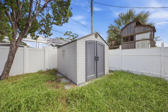 615 E DAVIS BOULEVARD, Tampa, FL 33606