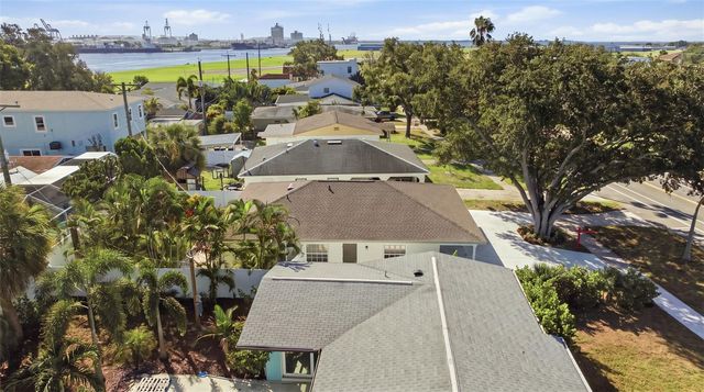 615 E DAVIS BOULEVARD, Tampa, FL 33606