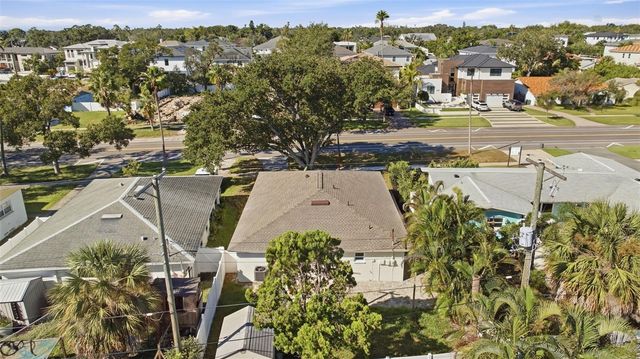 615 E DAVIS BOULEVARD, Tampa, FL 33606