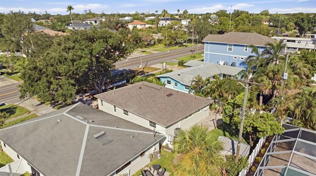 615 E DAVIS BOULEVARD, Tampa, FL 33606