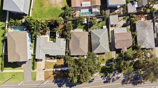 615 E DAVIS BOULEVARD, Tampa, FL 33606