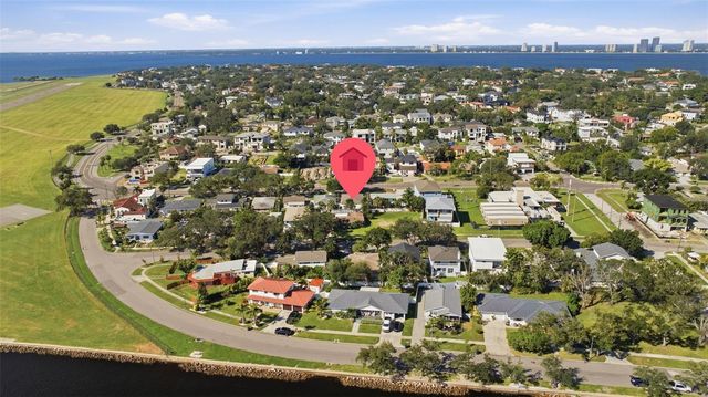 615 E DAVIS BOULEVARD, Tampa, FL 33606