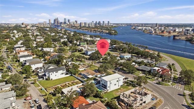 615 E DAVIS BOULEVARD, Tampa, FL 33606