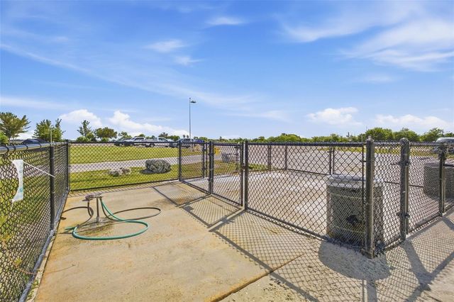 615 E DAVIS BOULEVARD, Tampa, FL 33606