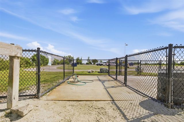 615 E DAVIS BOULEVARD, Tampa, FL 33606