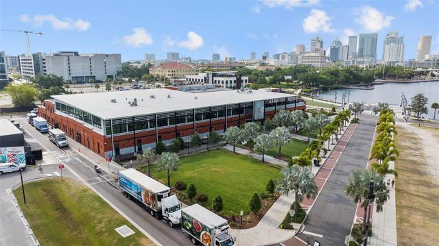 615 E DAVIS BOULEVARD, Tampa, FL 33606
