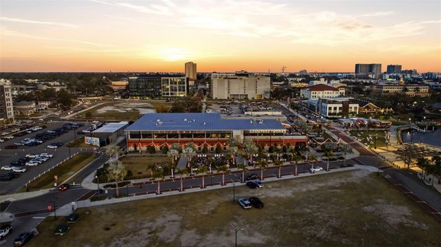615 E DAVIS BOULEVARD, Tampa, FL 33606