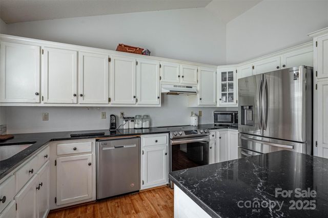 2693 Farmland Acres Road, Morganton, NC 28655