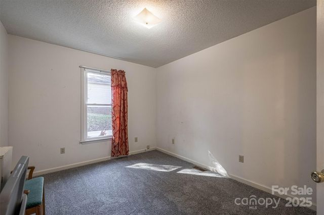 2693 Farmland Acres Road, Morganton, NC 28655