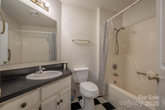 2693 Farmland Acres Road, Morganton, NC 28655