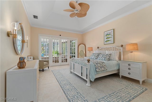 800 Ashburton DR, Naples, FL 34110