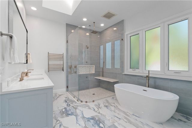 800 Ashburton DR, Naples, FL 34110