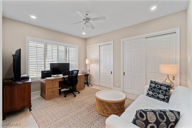 800 Ashburton DR, Naples, FL 34110