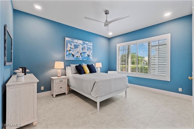 800 Ashburton DR, Naples, FL 34110