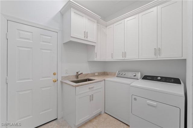 800 Ashburton DR, Naples, FL 34110