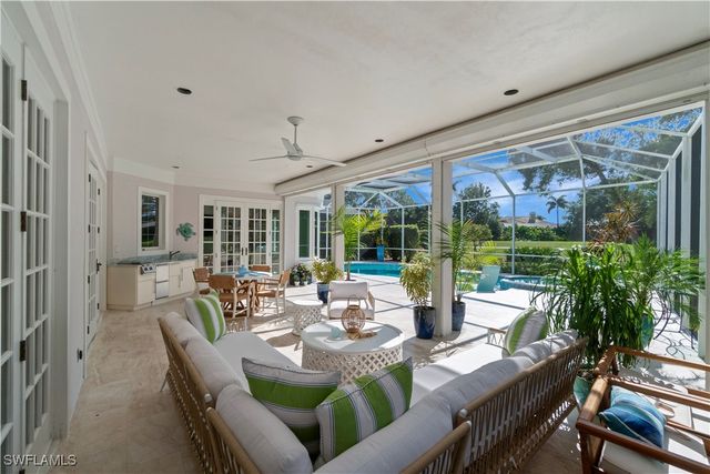 800 Ashburton DR, Naples, FL 34110