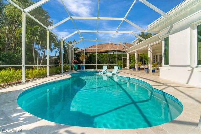 800 Ashburton DR, Naples, FL 34110