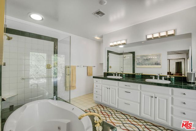 1250 Roscomare Road, Los Angeles, CA 90077