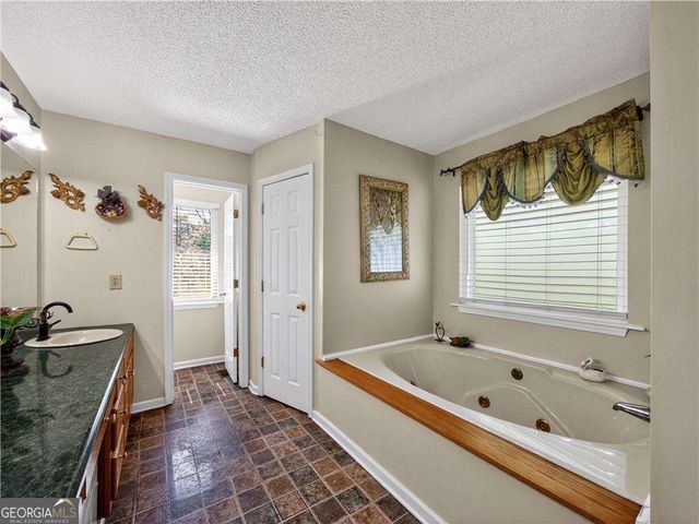 41 Terrace Court, Chatsworth, GA 30705