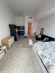 253 NE 2nd St 223, Miami, FL 33132