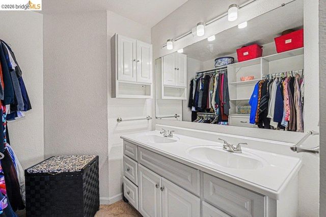 1454 Newhall Pkwy, Concord, CA 94521
