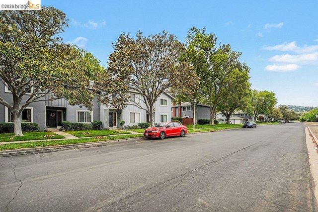 1454 Newhall Pkwy, Concord, CA 94521