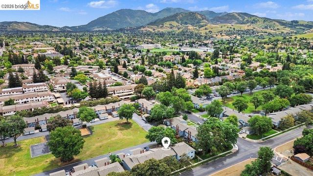 1454 Newhall Pkwy, Concord, CA 94521