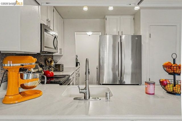 1454 Newhall Pkwy, Concord, CA 94521