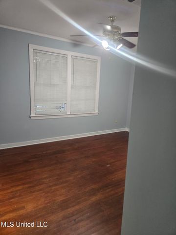 530 Avalon Road, Jackson, MS 39206