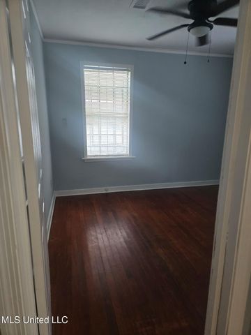 530 Avalon Road, Jackson, MS 39206