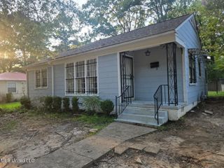 530 Avalon Road, Jackson, MS 39206